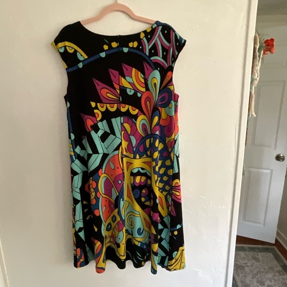 Eva Varro Psychedelic Floral Grommet Dress XL NWT - Picture 3 of 7